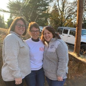 Meet your Posher, Whitney